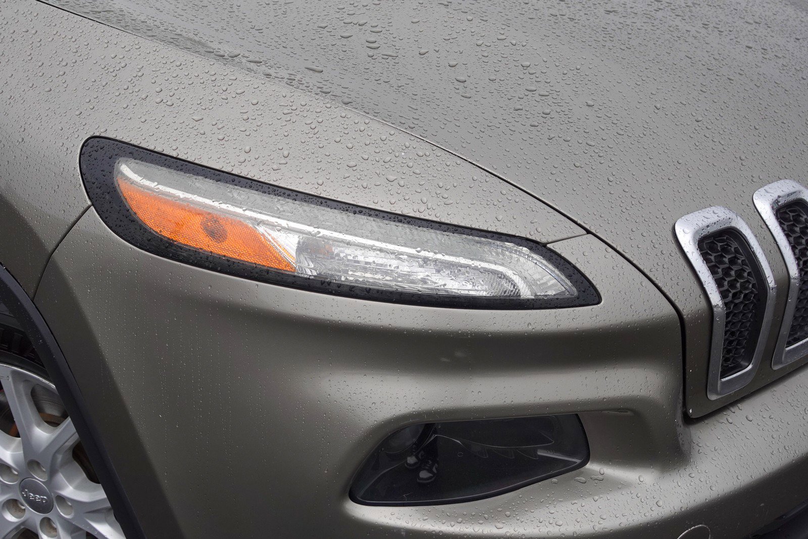 Used 2017 Jeep Cherokee Sport with VIN 1C4PJLAB6HW508088 for sale in Sacramento, CA