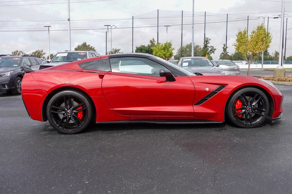 2014 Chevrolet Corvette Stingray Z51 3LT photo 2