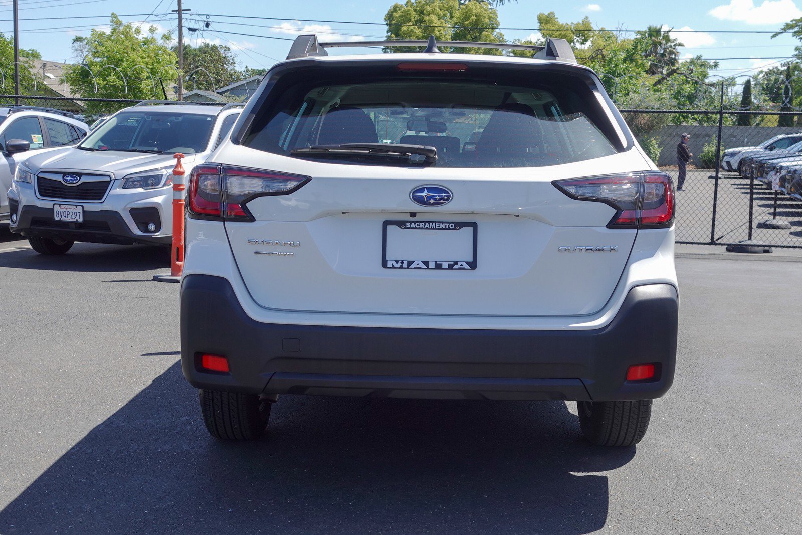 2025 Subaru Outback 2.5i photo 6