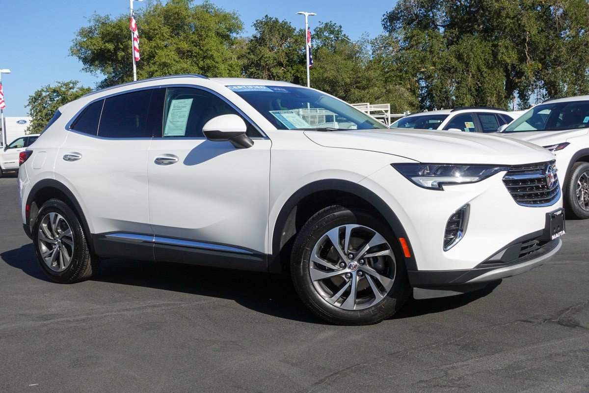 2023 Buick Envision Essence photo 3