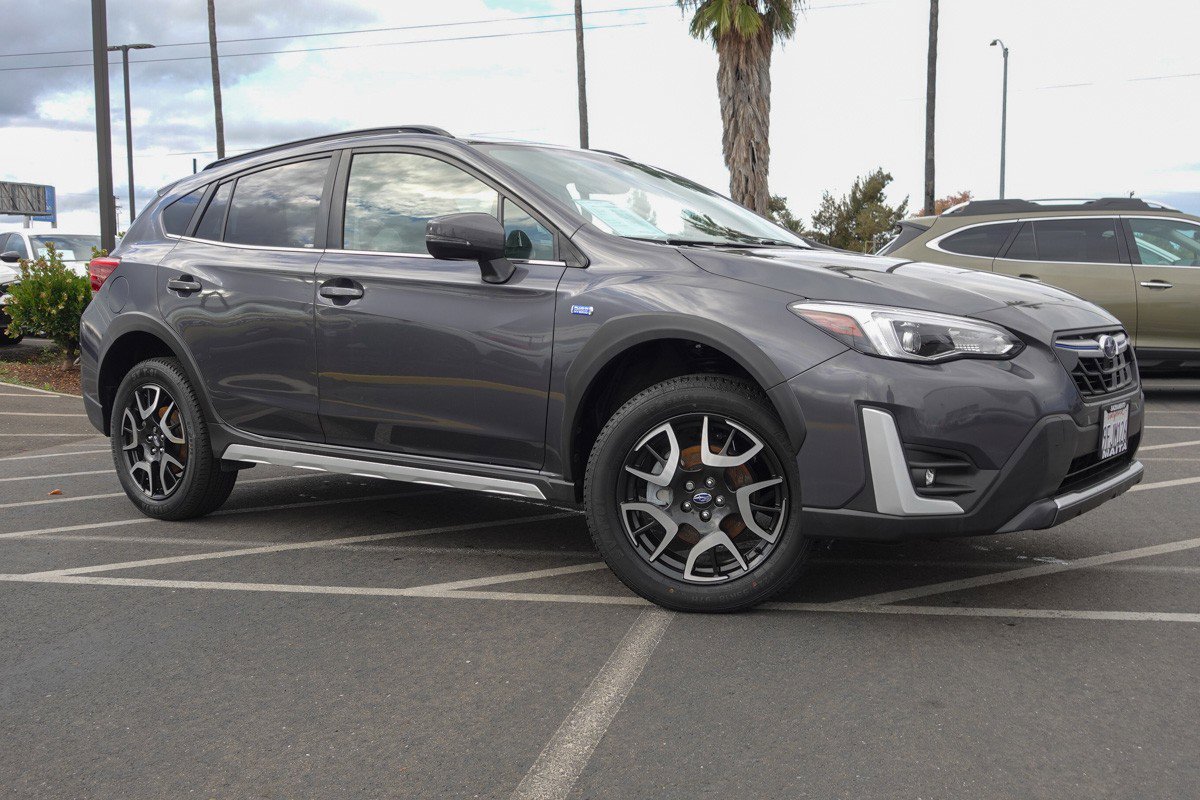 2023 Subaru Crosstrek Hybrid Sport photo 2