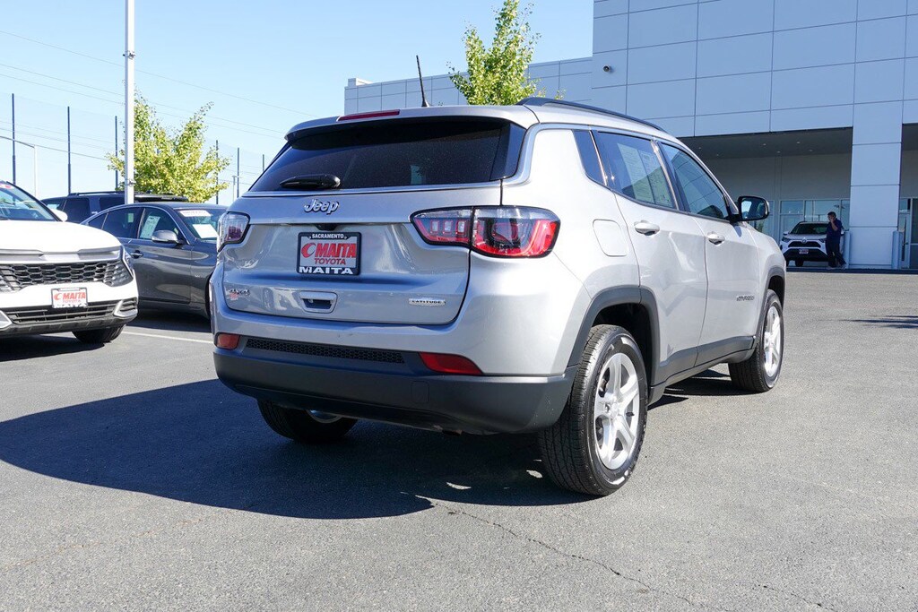 Used 2024 Jeep Compass Latitude Latitude 4x4