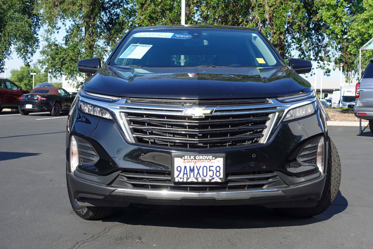 2022 Chevrolet Equinox LT photo 3