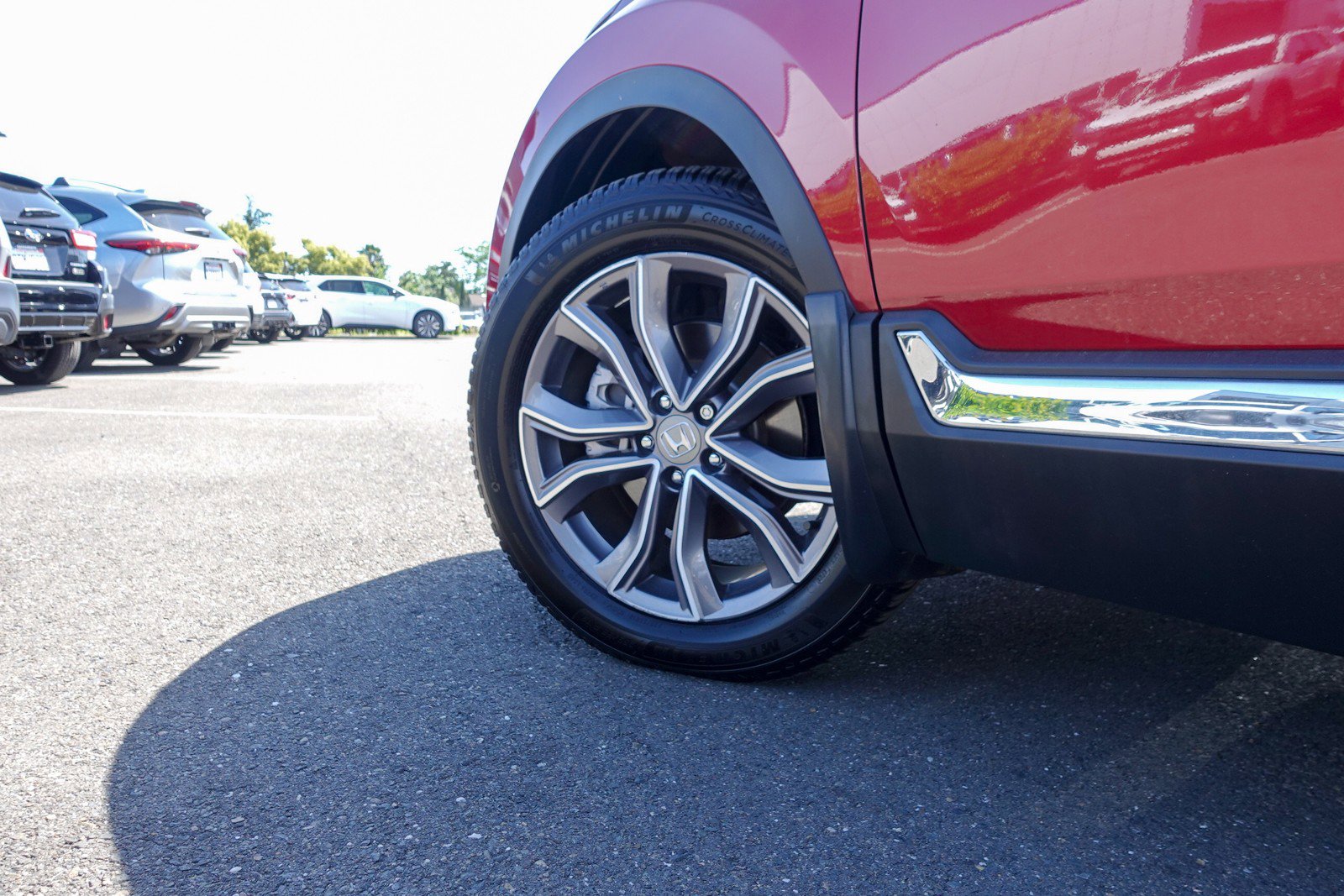 2021 Honda CR-V Hybrid Touring photo 3