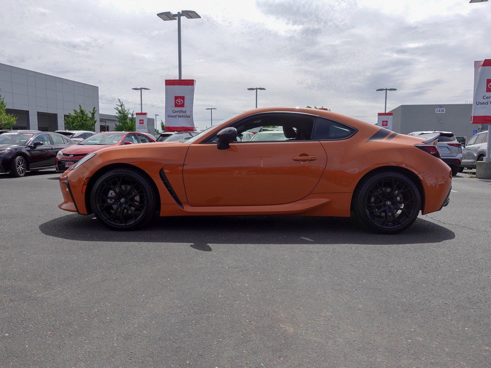 2023 Toyota GR86 10th Anniversary Special Edition photo 5