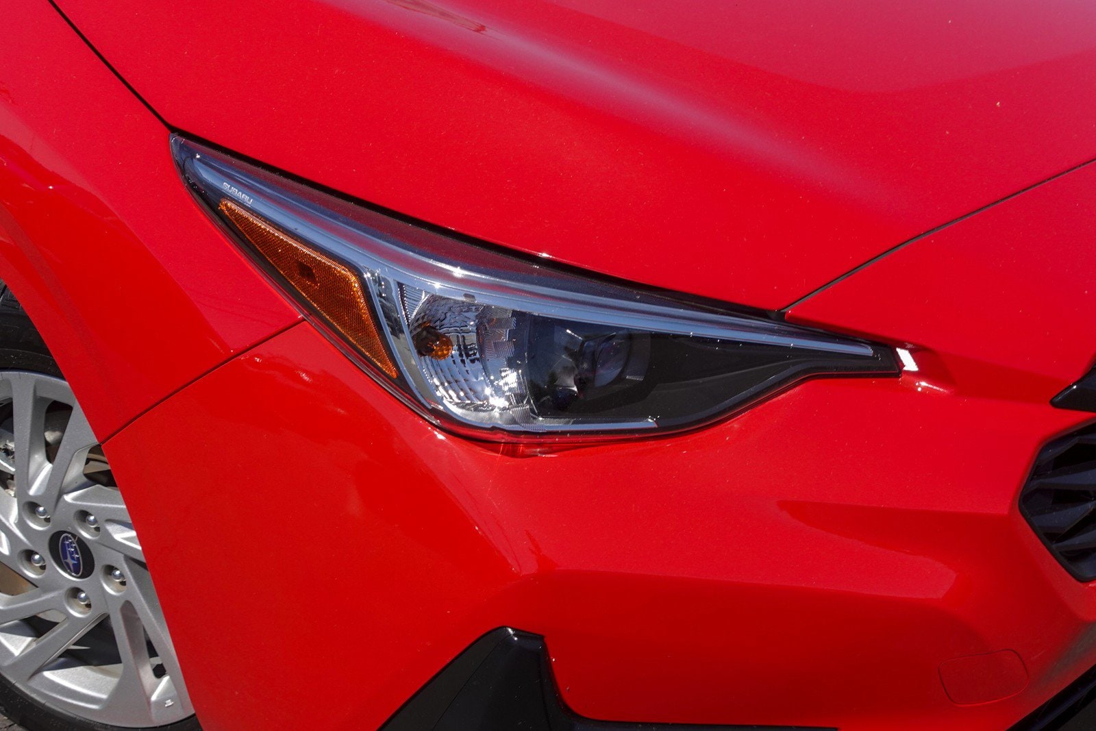 2024 Subaru Impreza photo 2