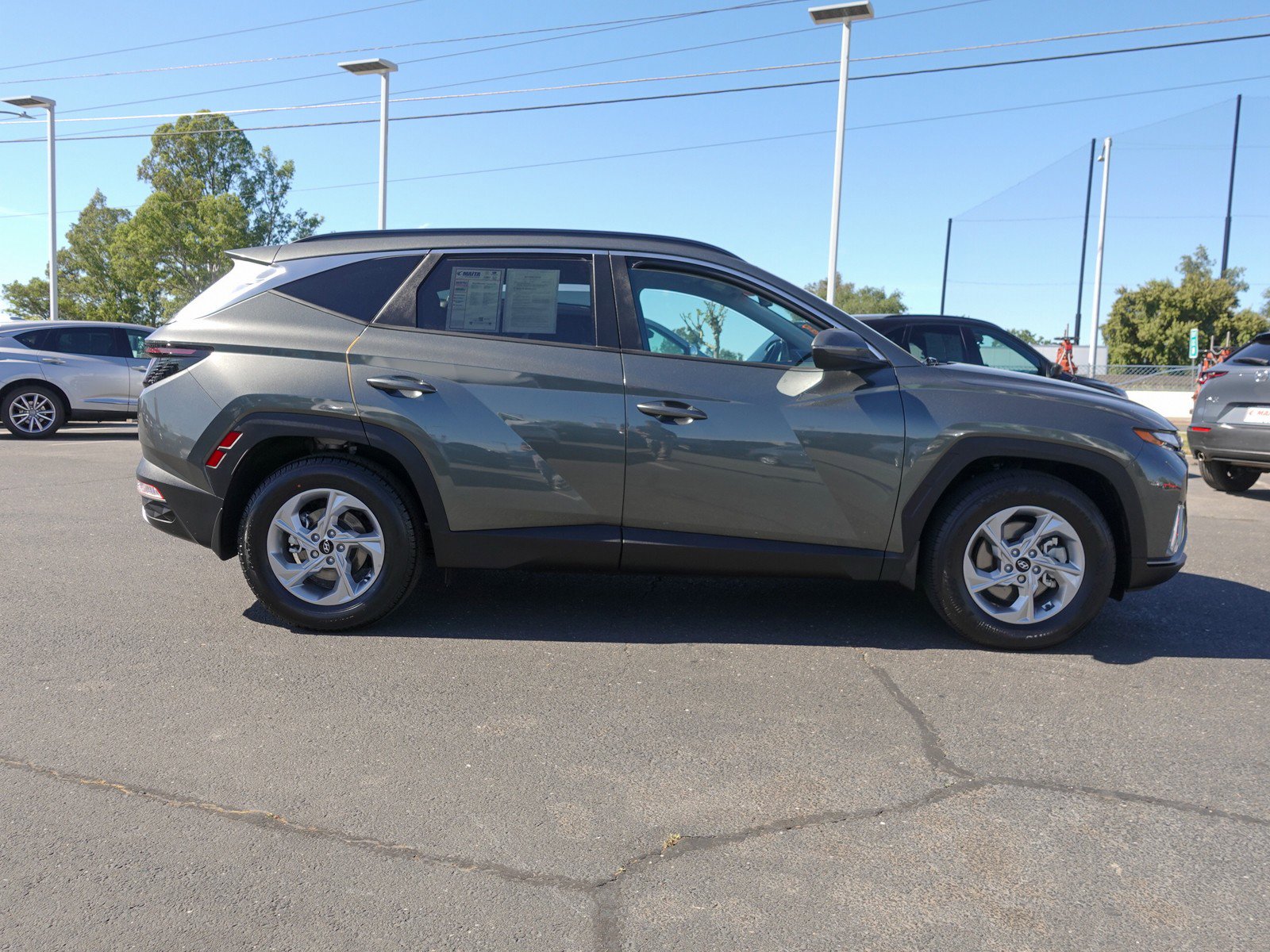 2023 Hyundai Tucson SEL photo 2