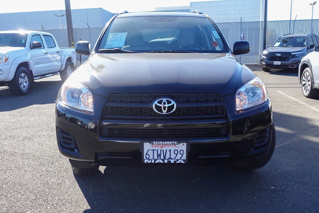 Used 2011 Toyota RAV4  FWD  4-cyl 4-Spd AT