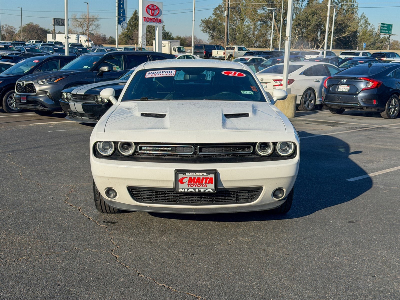 2021 Dodge Challenger SXT photo 2