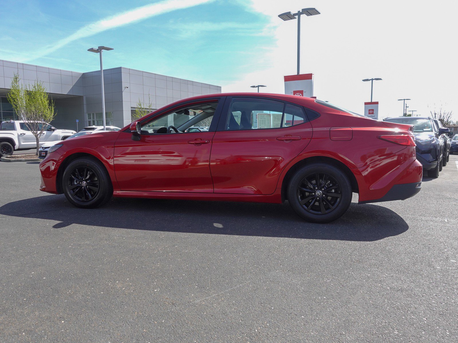 2025 Toyota Camry LE photo 6