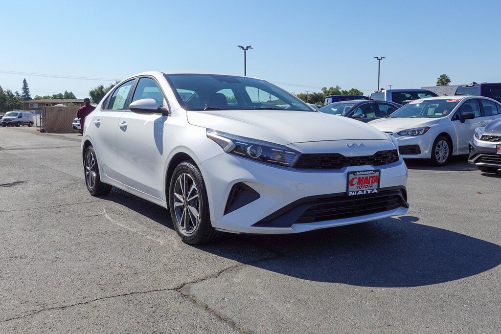 Used 2022 Kia Forte LXS LXS IVT