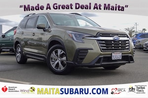 2023 Subaru Ascent Premium Premium 8-Passenger
