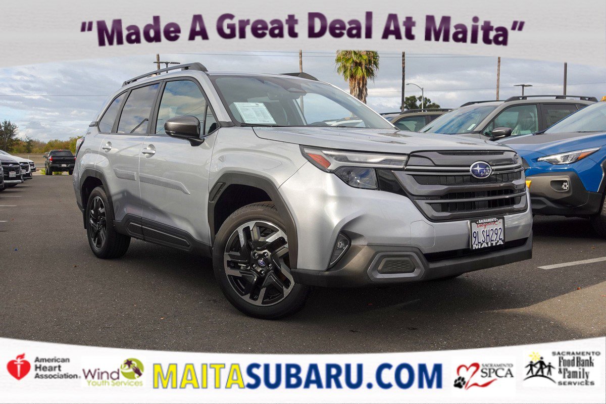 2025 Subaru Forester Limited's photo