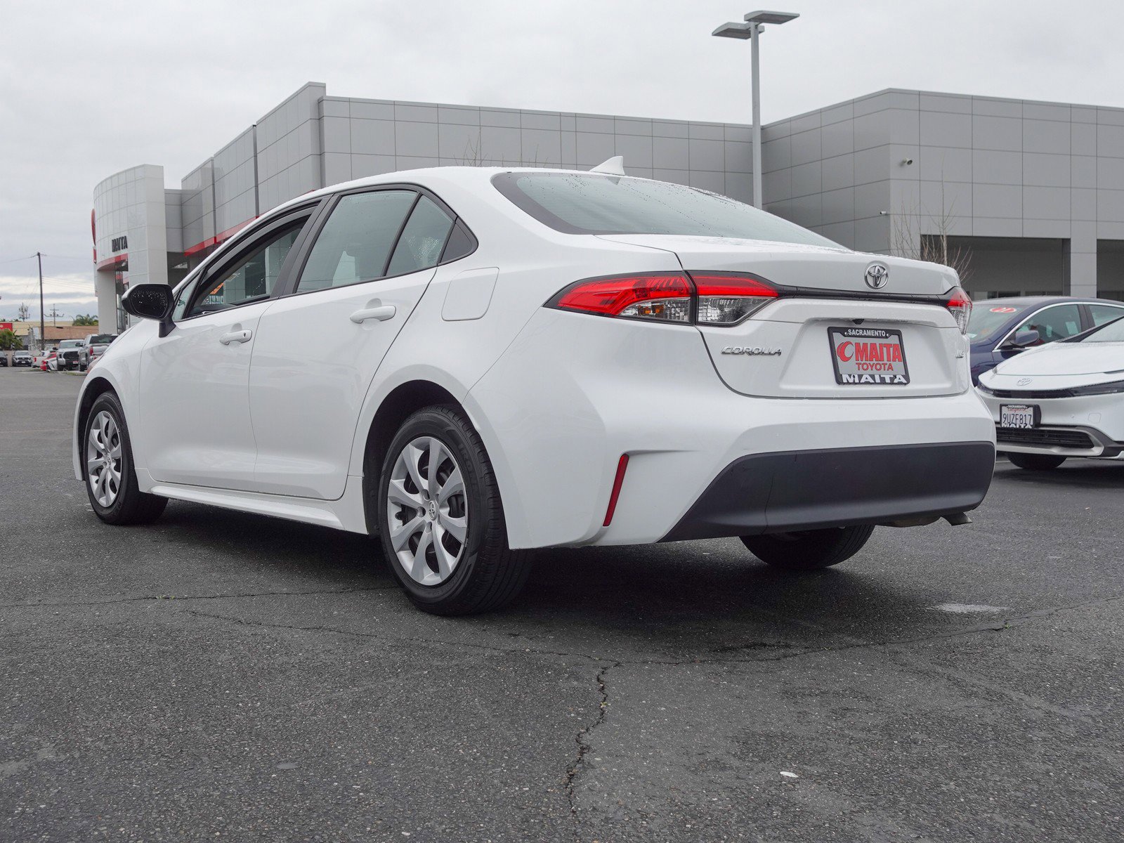 2024 Toyota Corolla LE photo 5