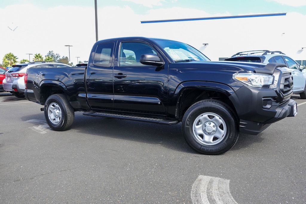 Used 2022 Toyota Tacoma 2WD SR SR Access Cab 6 Bed I4 AT