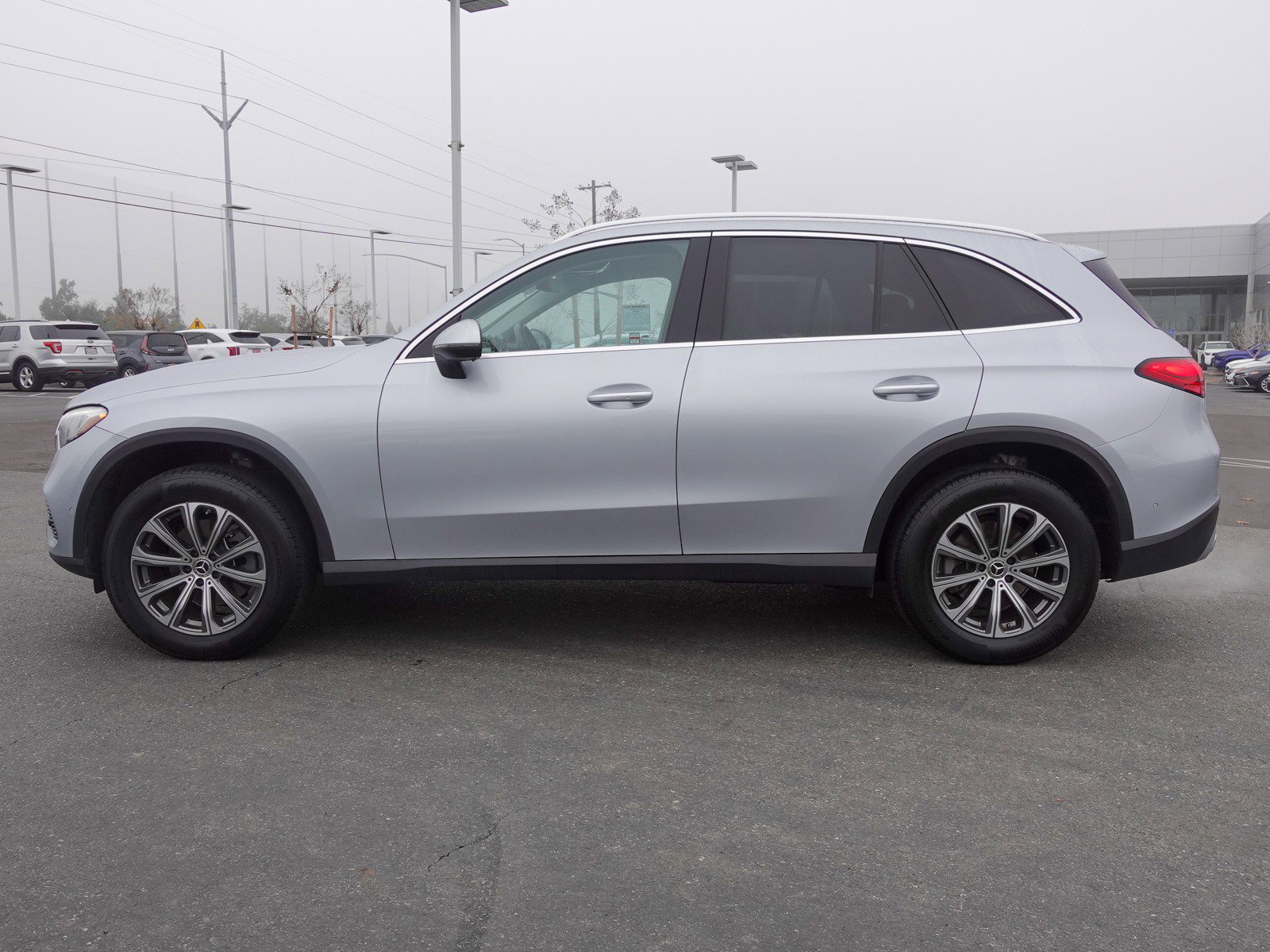 2023 Mercedes-Benz GLC GLC 300 photo 6