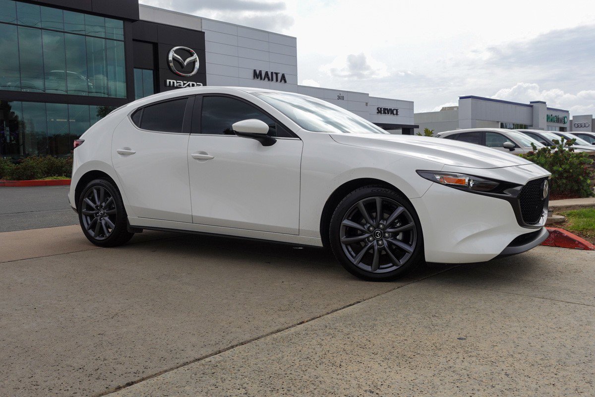 2024 Mazda Mazda3 Hatchback 2.5 s Preferred photo 3