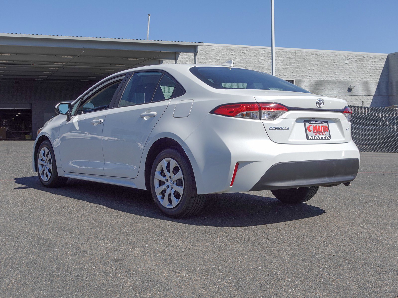 2024 Toyota Corolla LE photo 5