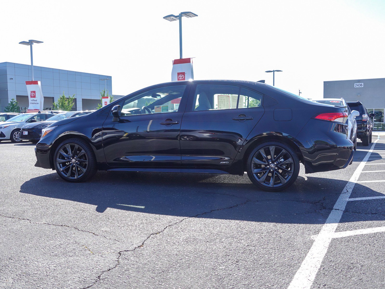 2025 Toyota Corolla Hybrid SE photo 6