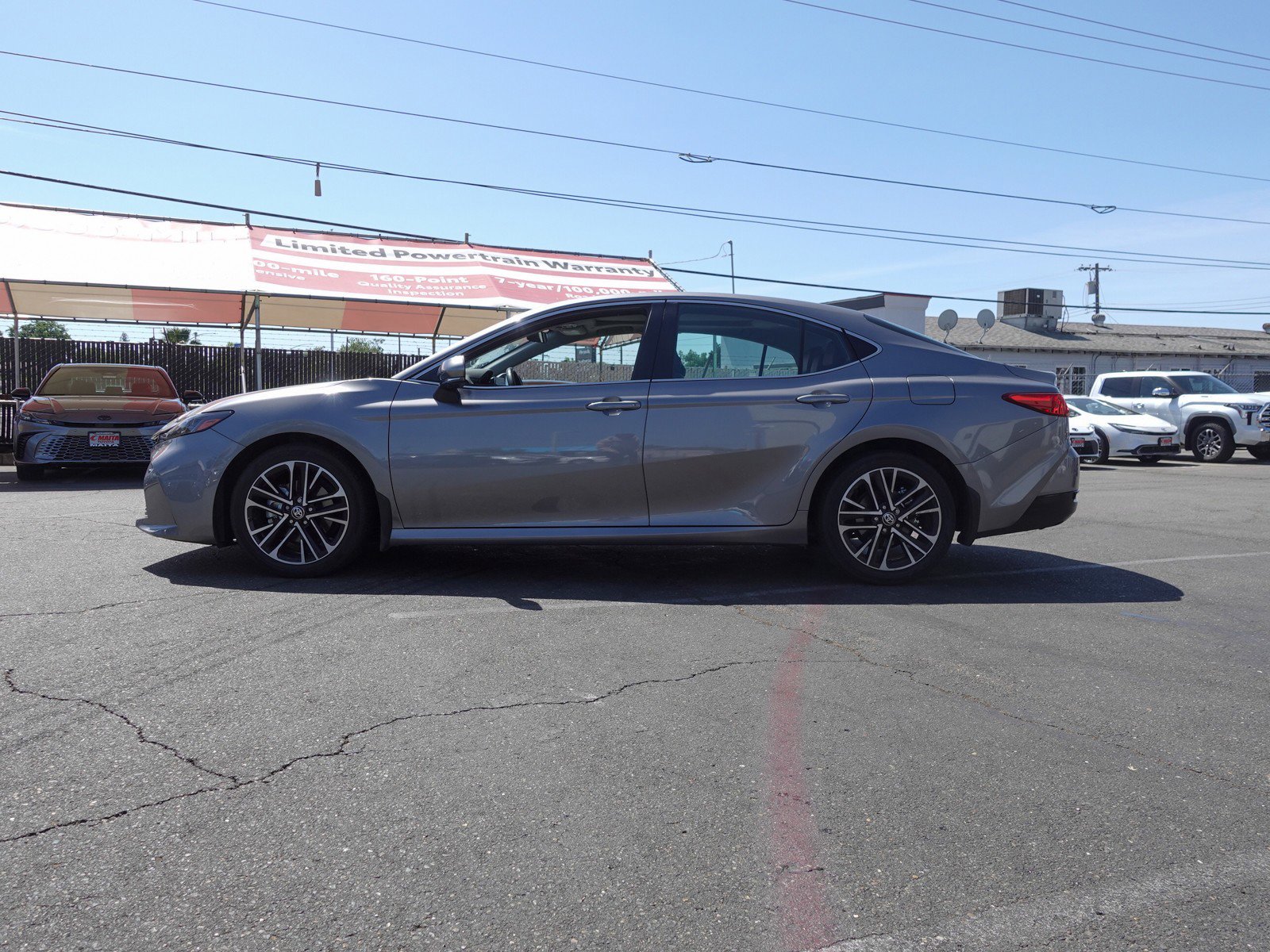 2025 Toyota Camry XLE photo 6