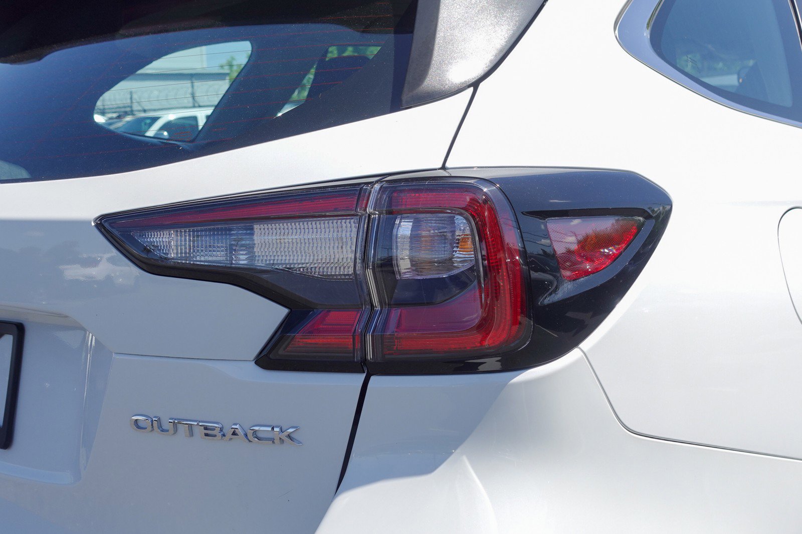 2025 Subaru Outback 2.5i photo 5