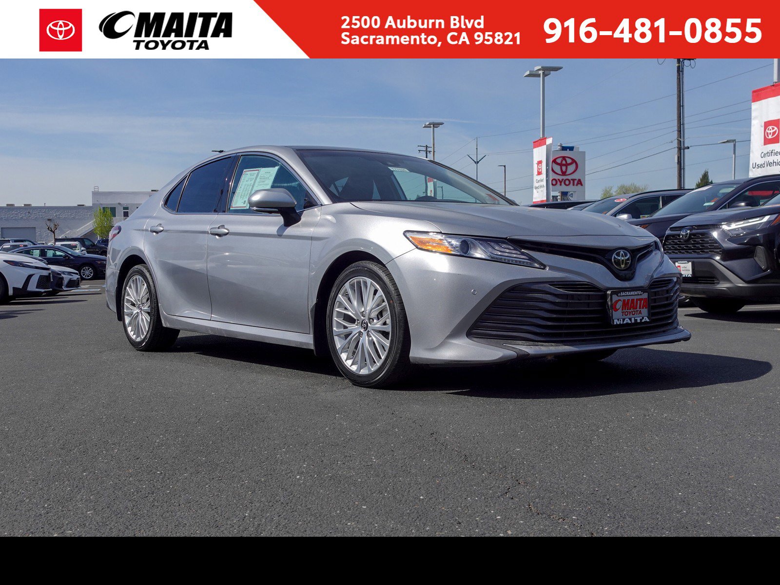 2019 Toyota Camry XLE V6 photo 1