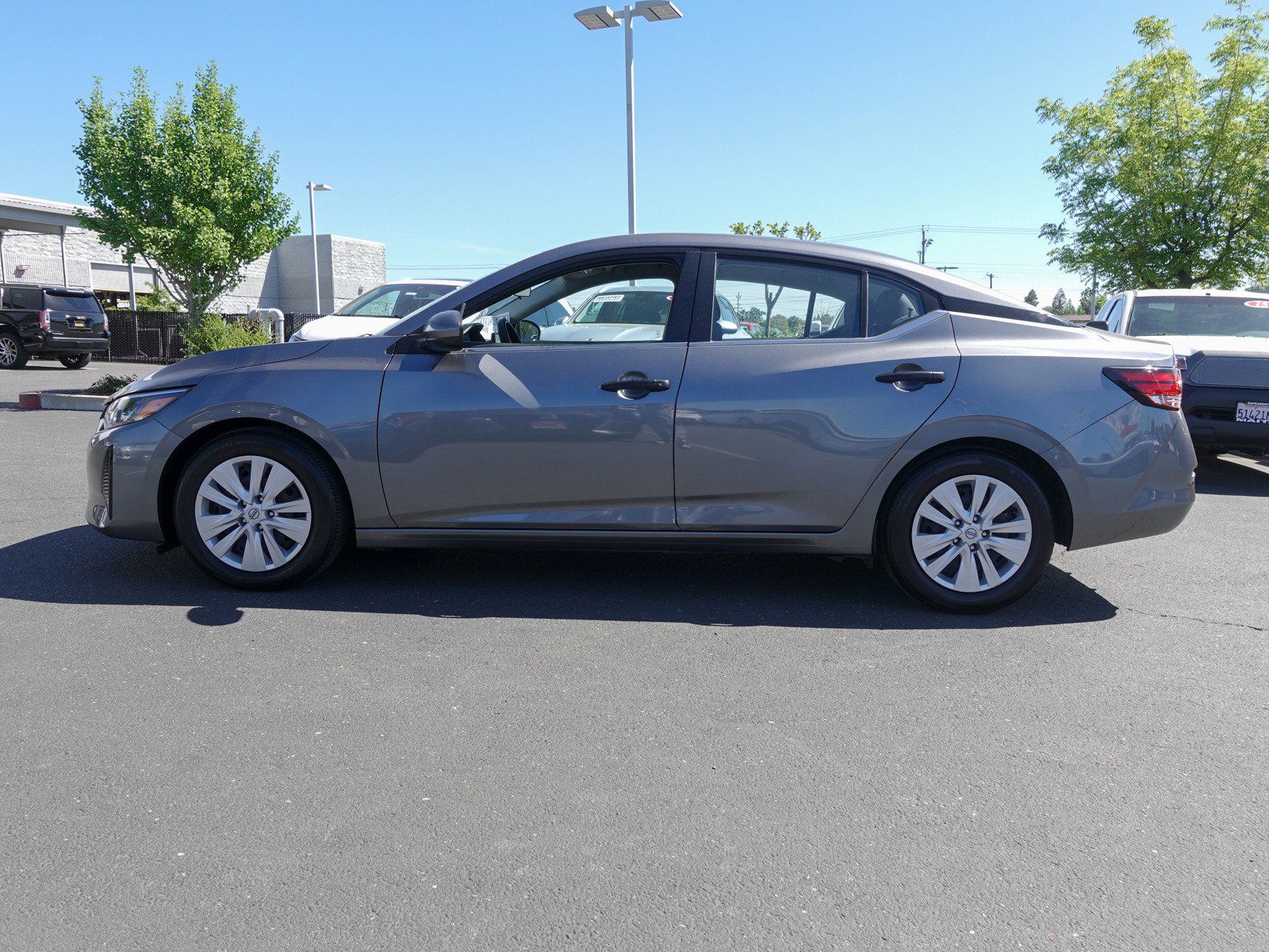 2024 Nissan Sentra S photo 6