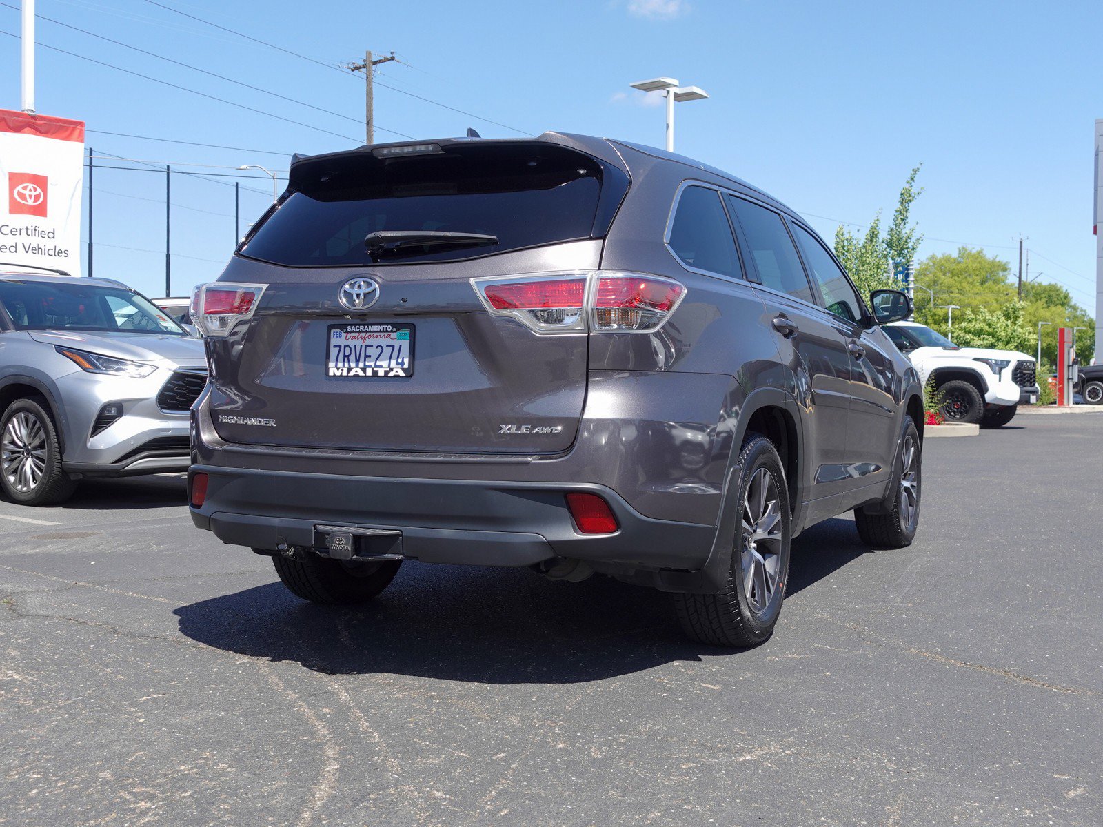 2016 Toyota Highlander XLE photo 3