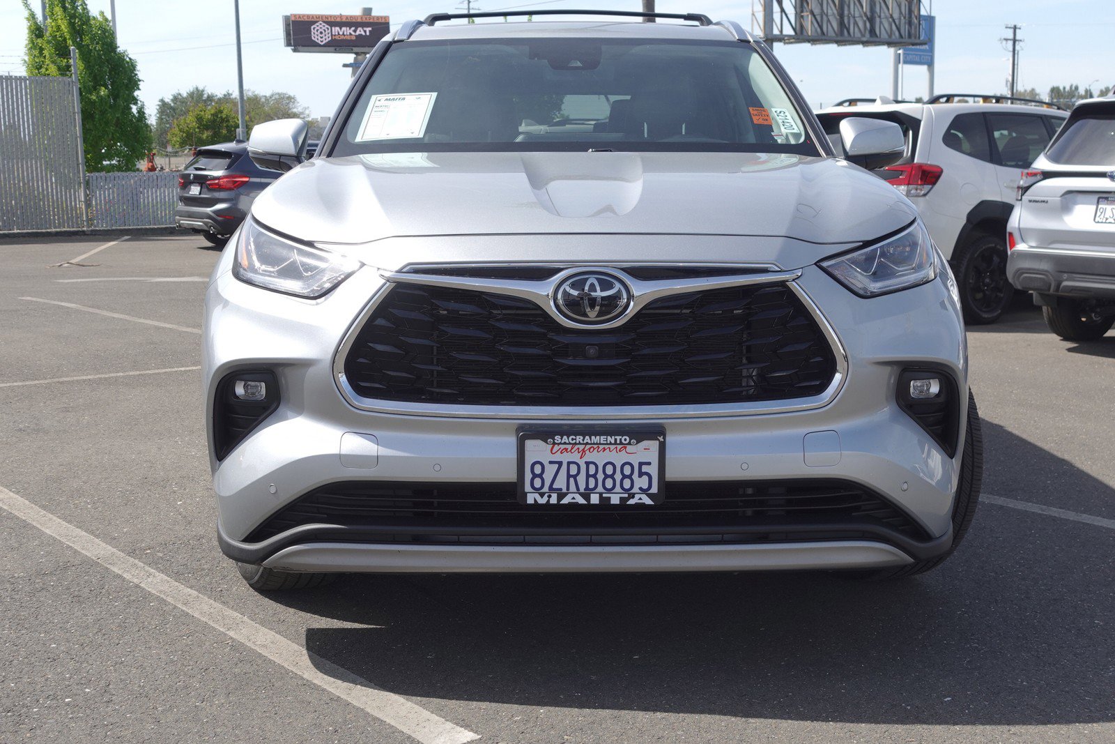 2022 Toyota Highlander Platinum photo 3