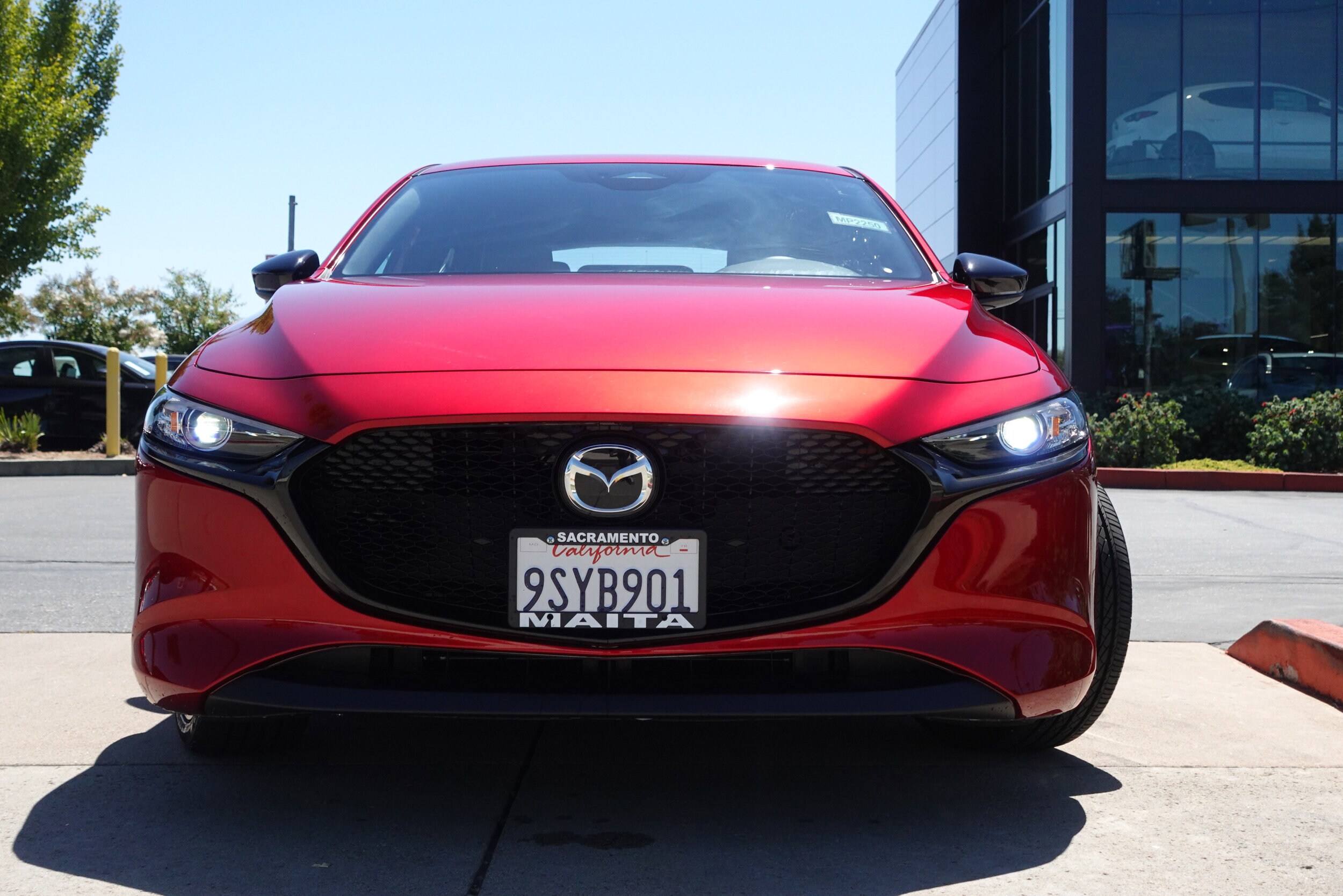 2025 Mazda Mazda3 Hatchback 2.5 Select Sport photo 2
