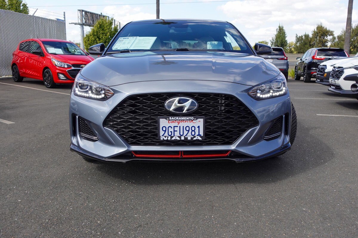 2020 Hyundai Veloster Turbo Ultimate photo 2