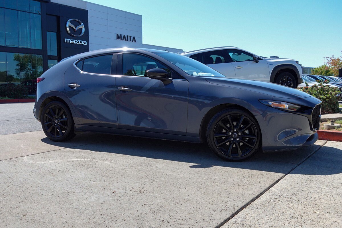 2024 Mazda Mazda3 Hatchback 2.5 s Carbon photo 4