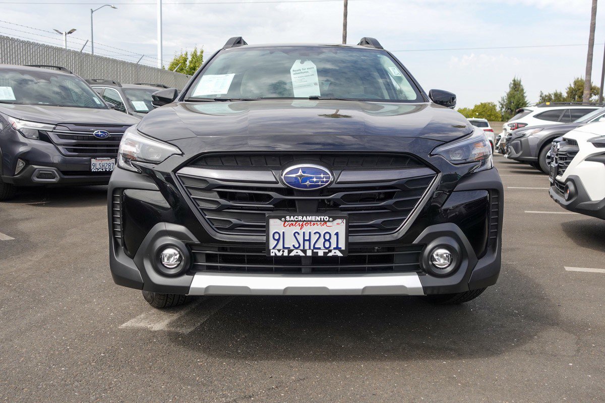 2025 Subaru Outback Limited photo 2