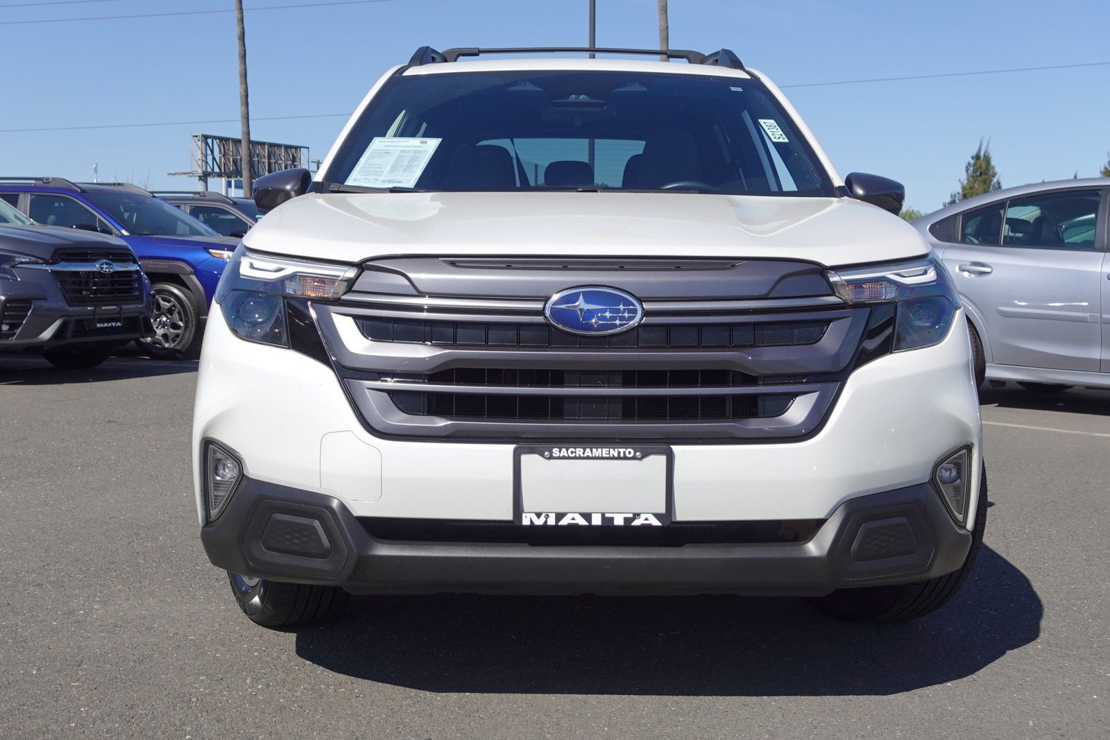 2025 Subaru Forester Premium photo 2