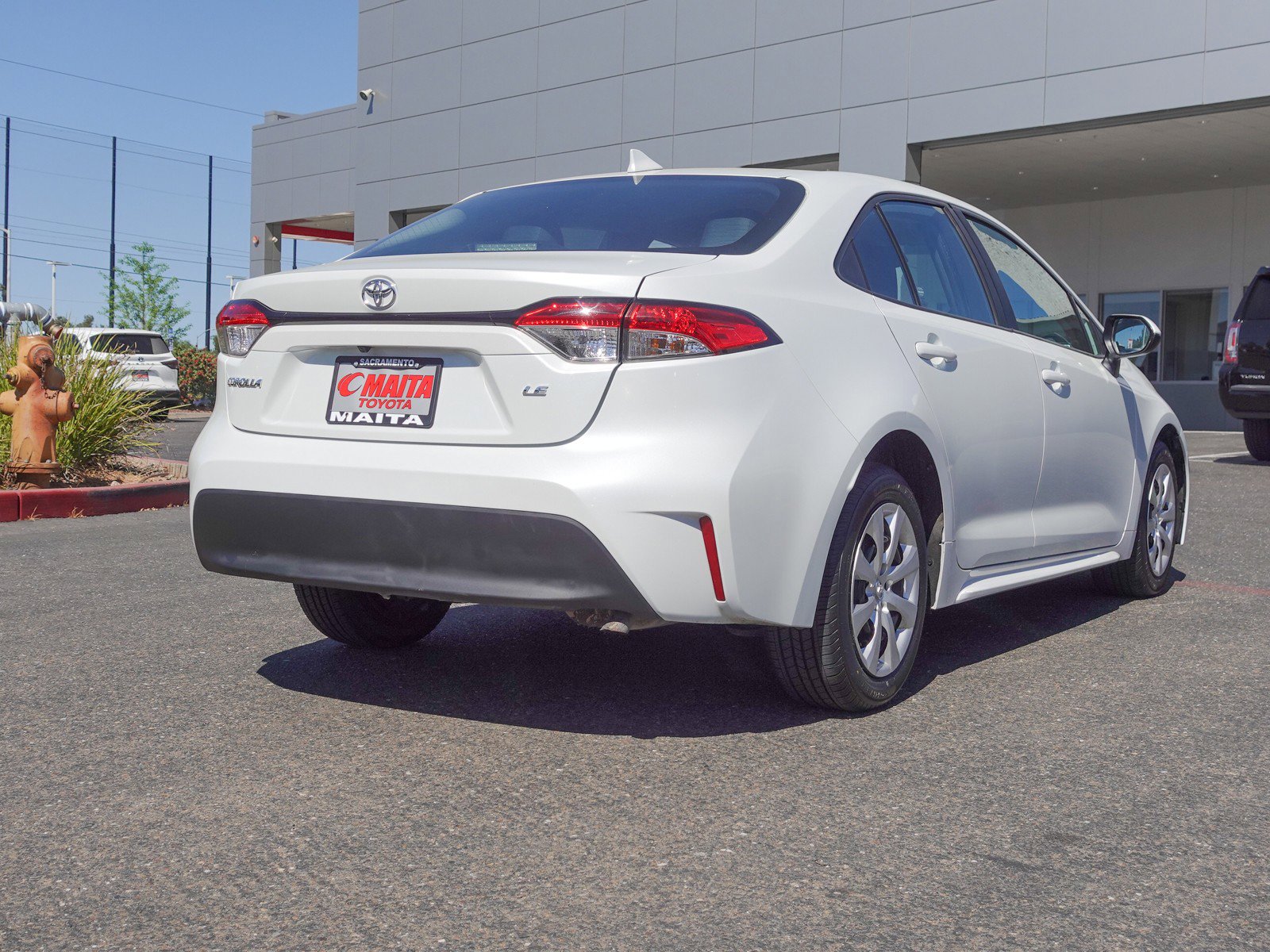 2024 Toyota Corolla LE photo 3