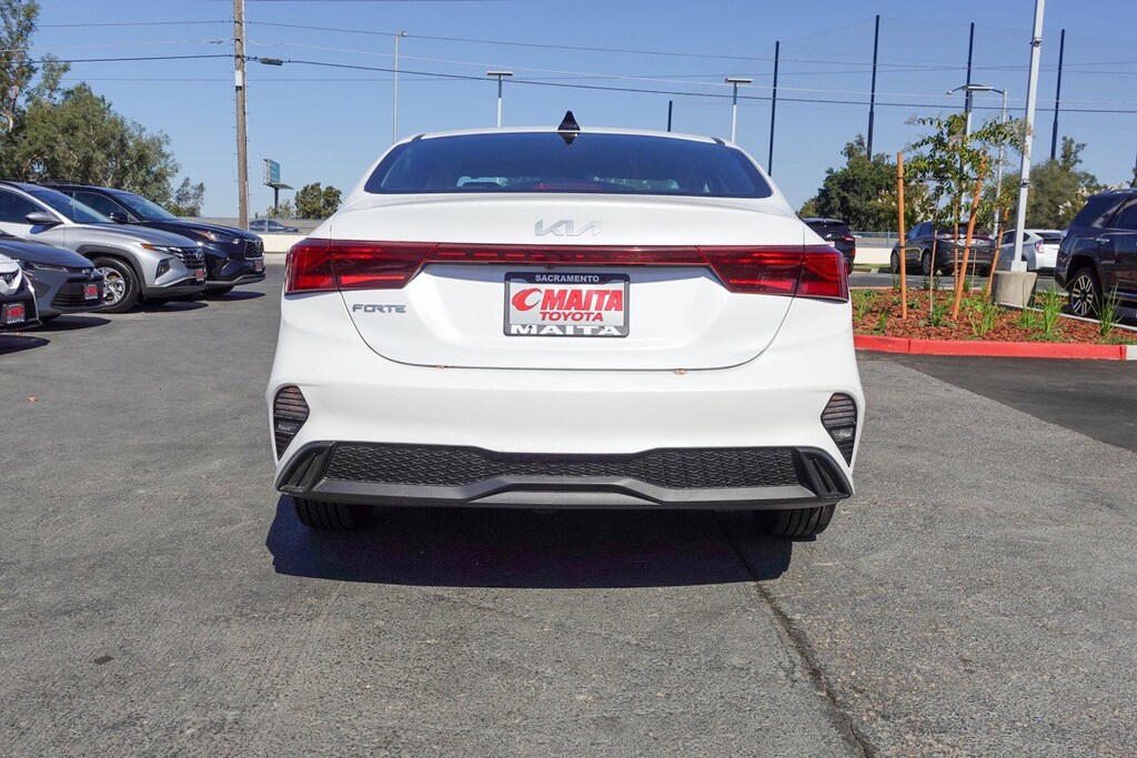 Used 2022 Kia Forte LXS LXS IVT