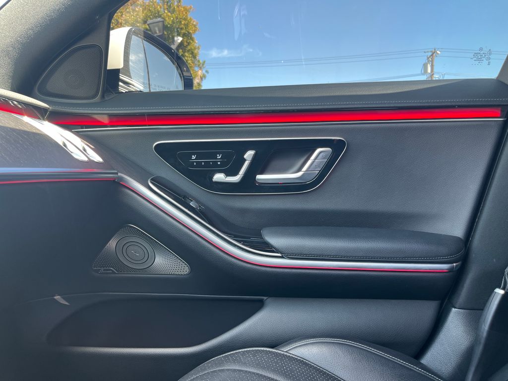 2022 Mercedes-Benz S-Class S 500 - Photo 22