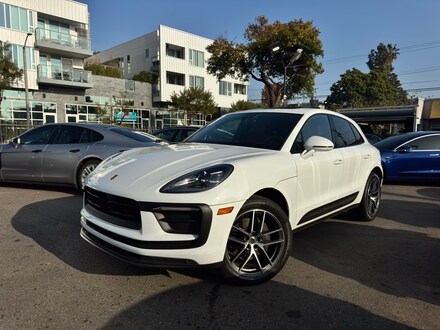 2023 Porsche Macan SUV