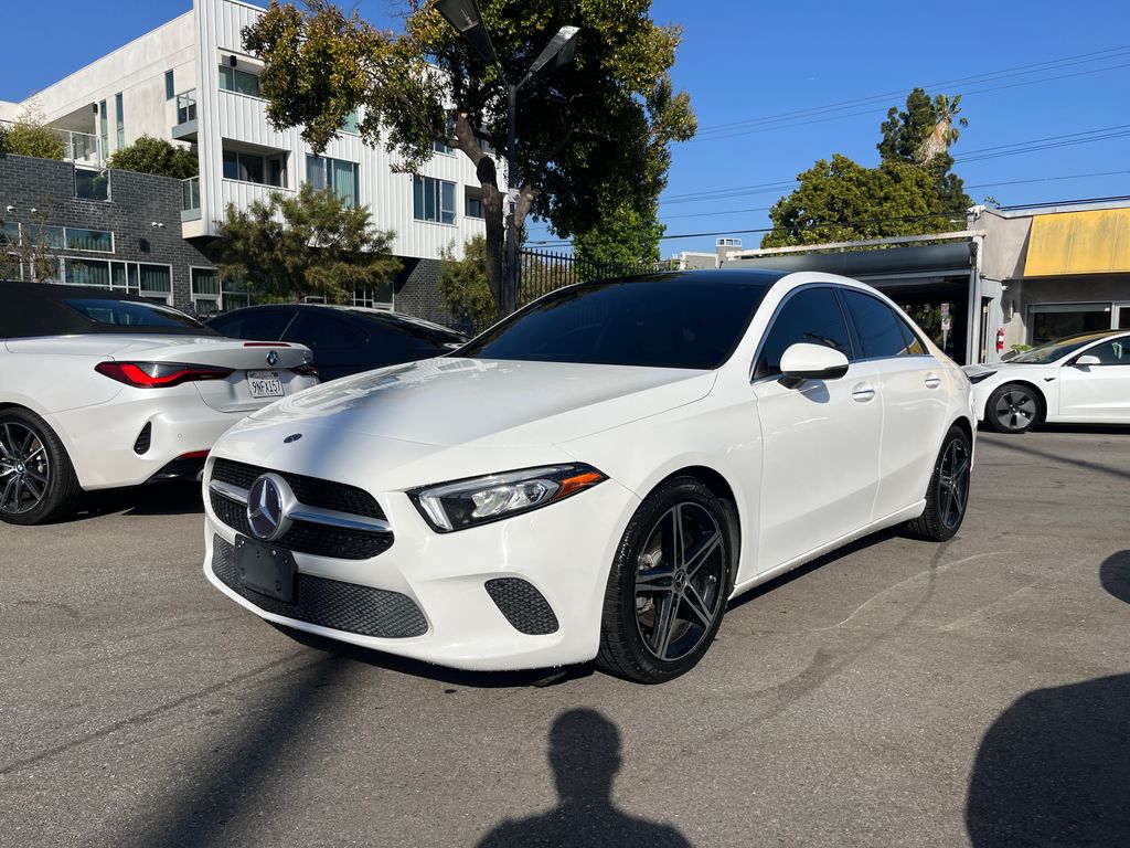 2020 Mercedes-Benz A-Class A220's photo