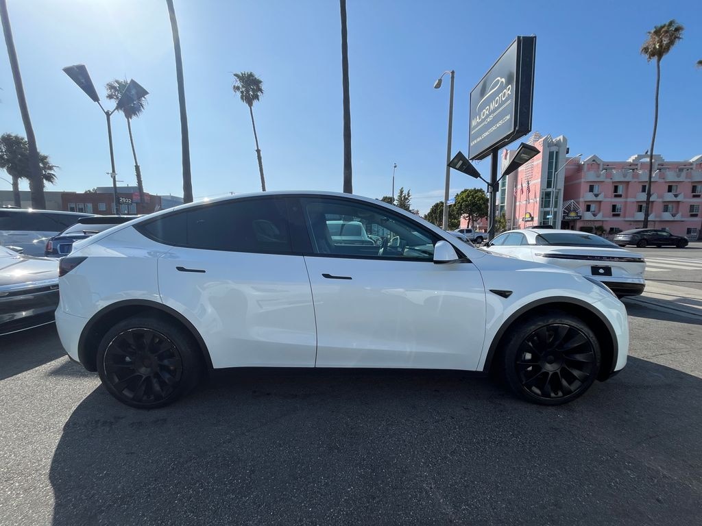 Used 2023 Tesla Model Y Long Range SUV