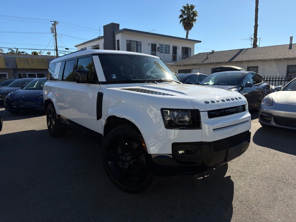 Used 2024 Land Rover Defender 130 X-Dynamic SE SUV
