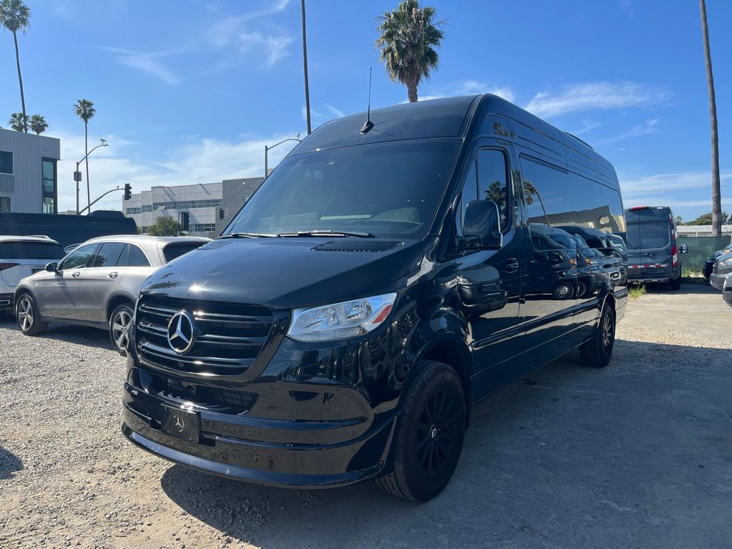 2024 Mercedes-Benz Sprinter 2500 170 WB HO High Roof's photo