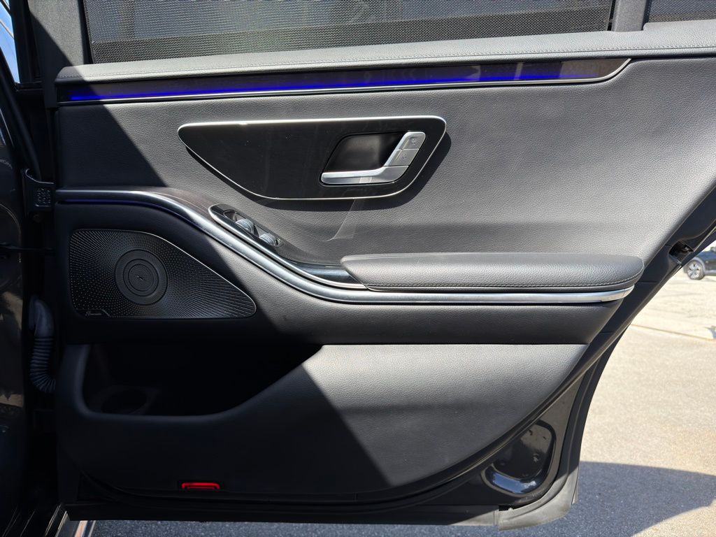 2022 Mercedes-Benz S-Class S 500 - Photo 26