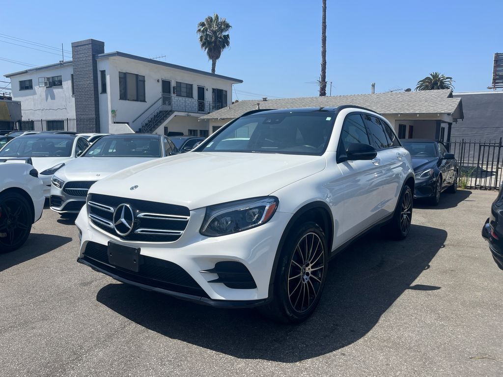 2018 Mercedes-Benz GLC GLC300's photo