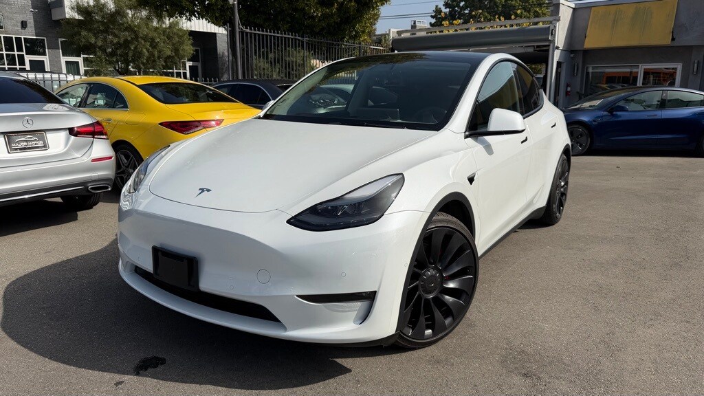 Used 2022 Tesla Model Y Performance SUV