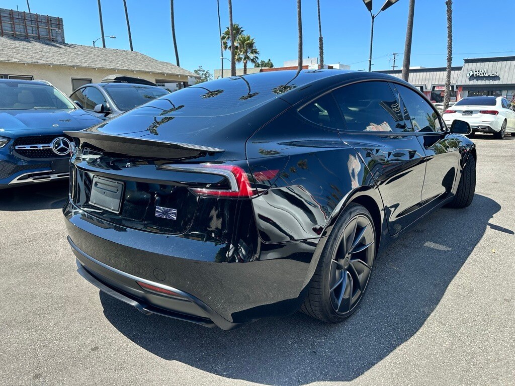 2024 Tesla Model 3 Performance photo 4