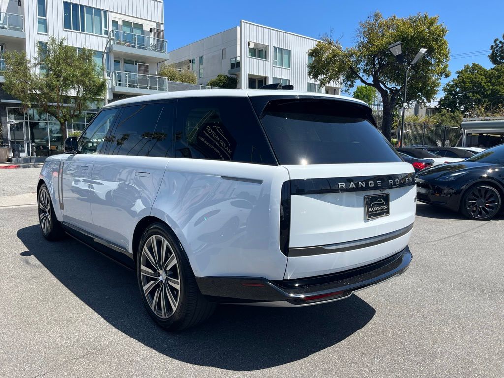 2023 Land Rover Range Rover SE - Photo 10