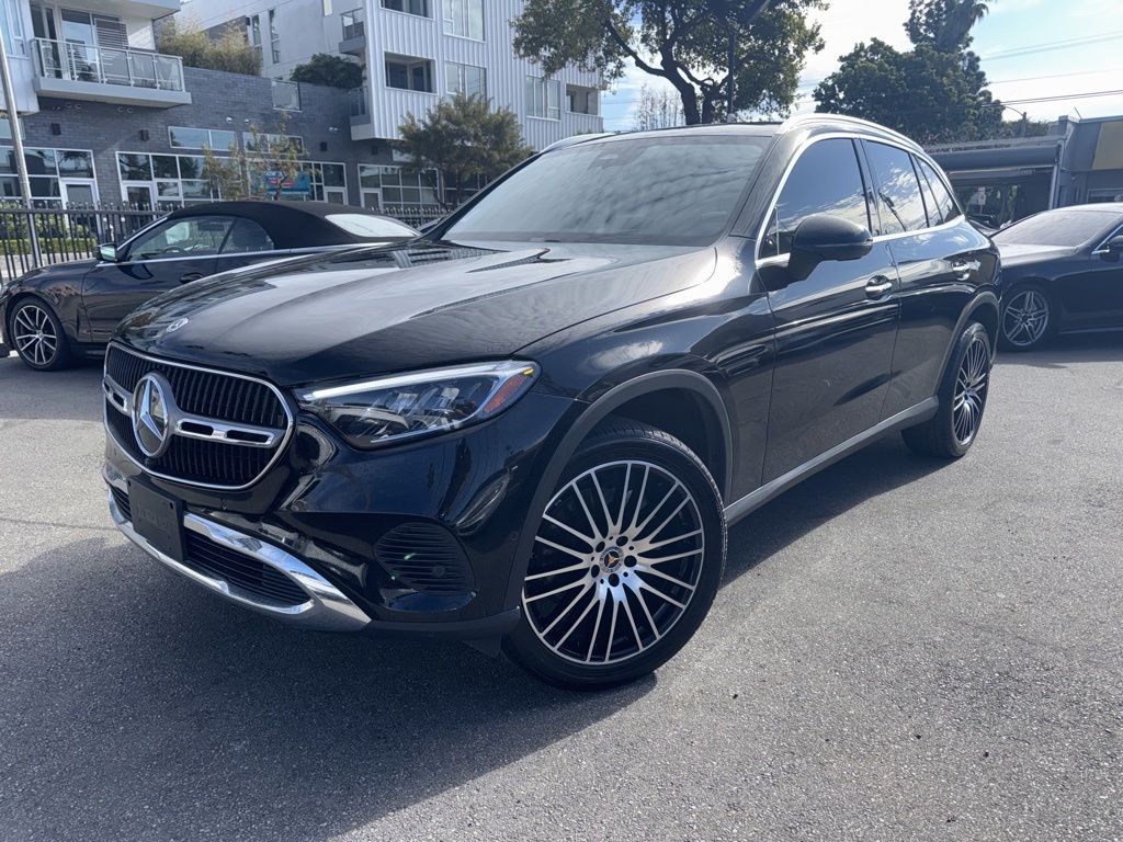 2023 Mercedes-Benz GLC GLC300