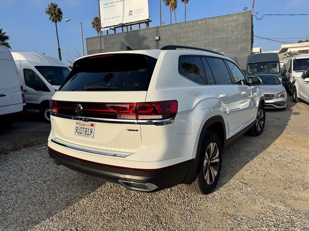 Used 2025 Volkswagen Atlas 2.0T SE SUV