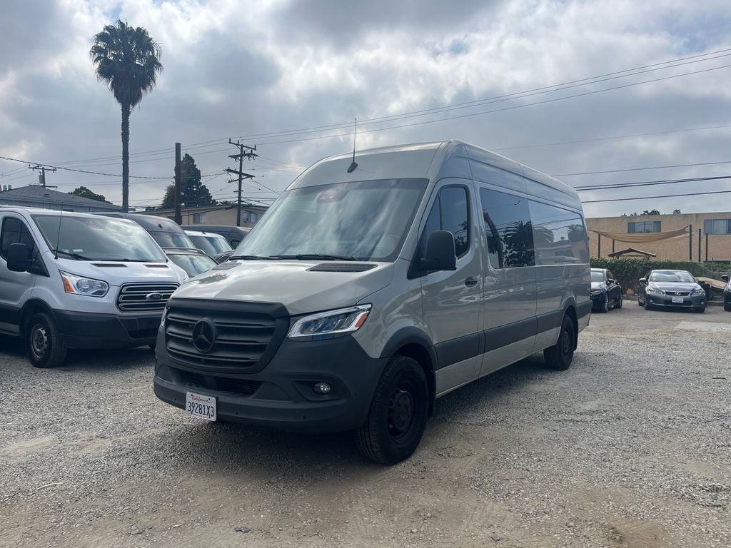 2023 Mercedes-Benz Sprinter 2500 Gas 170 WB High Roof's photo